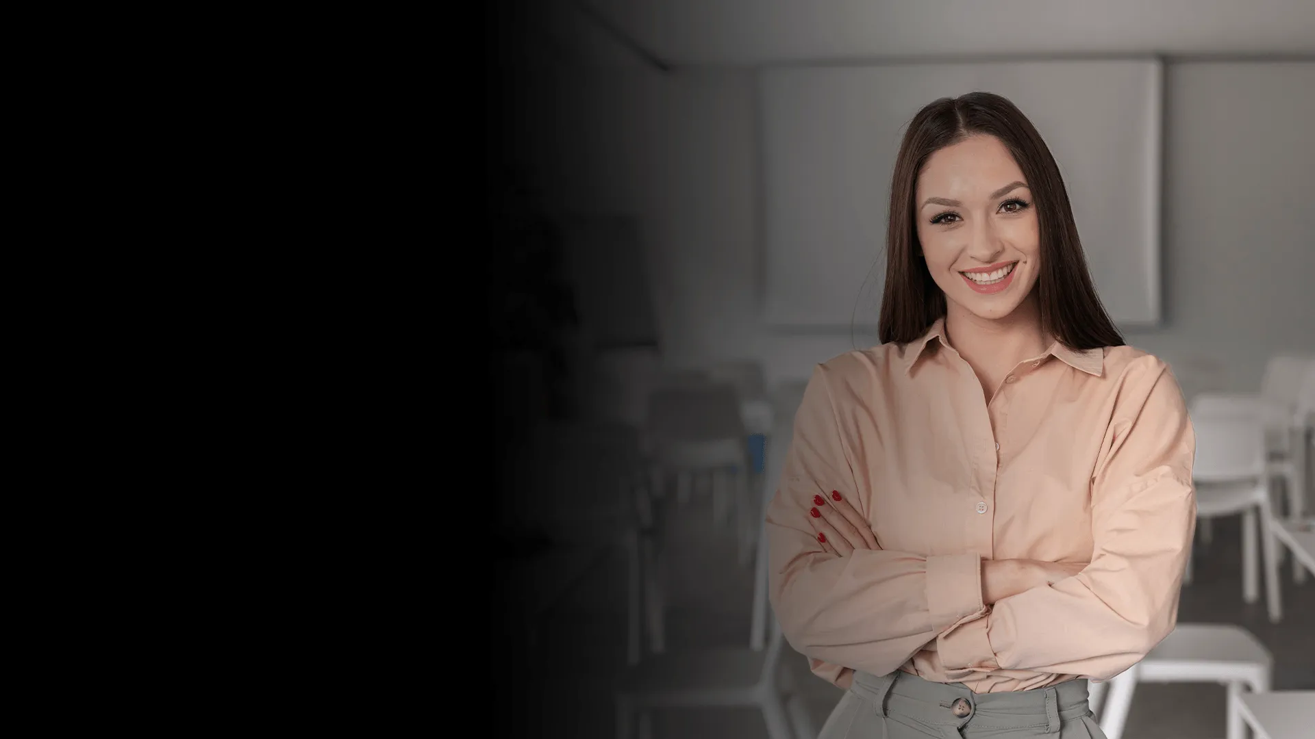 Profissional em Metodologia 5S: organização, limpeza, padronização e eficiência para promover ambientes empresariais mais seguros e produtivos.  